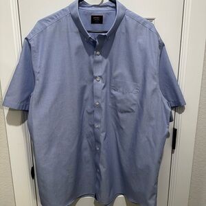 UNTUCKit Light Blue Casual Button Down Shirt